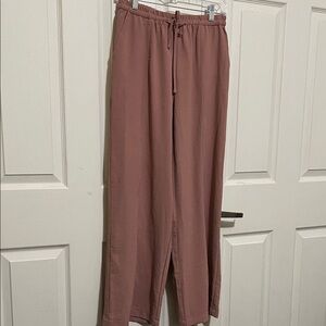 Dress Forum Women's Mauve Trousers